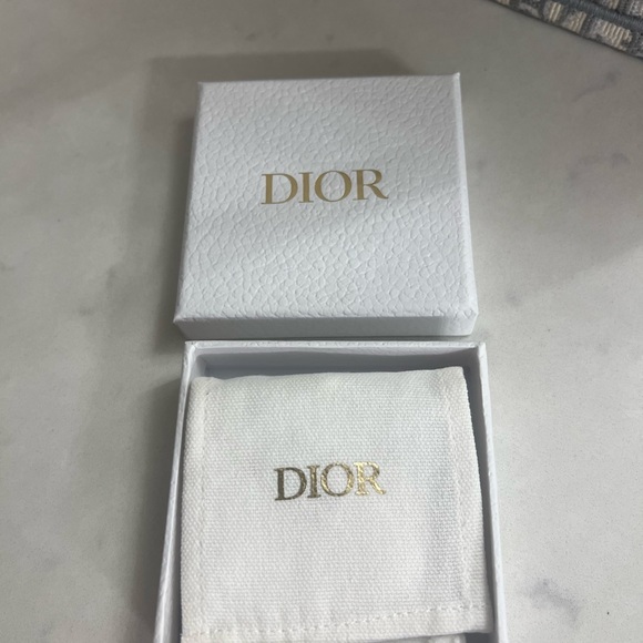 Like new Dior Gold and Silver Crystal Earrings - Picture 13 of 15